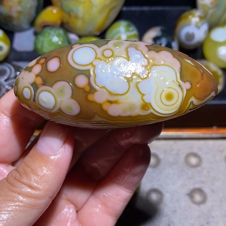 未镶嵌玛瑙/玉髓珠宝半成品165