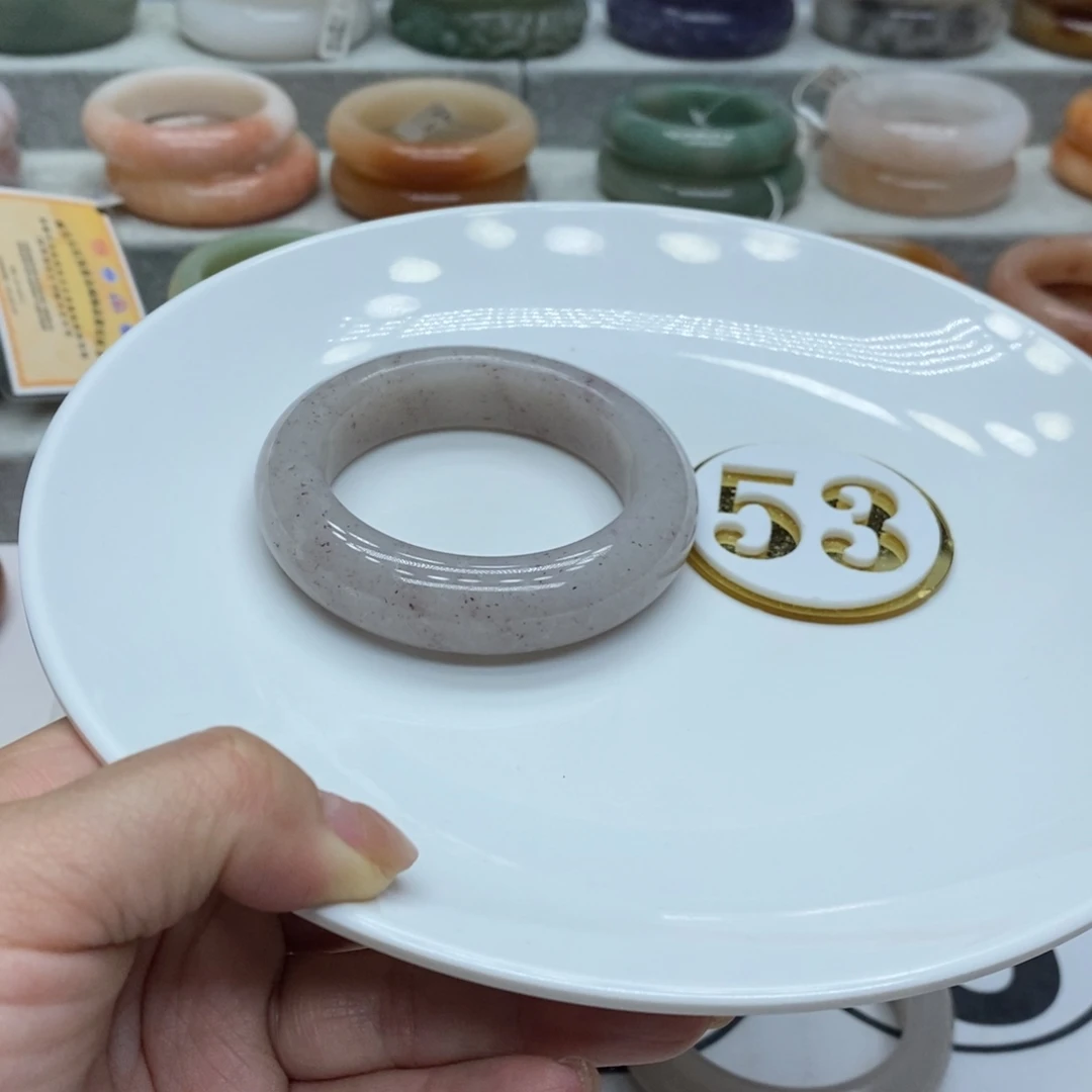 石英质玉未镶嵌手镯