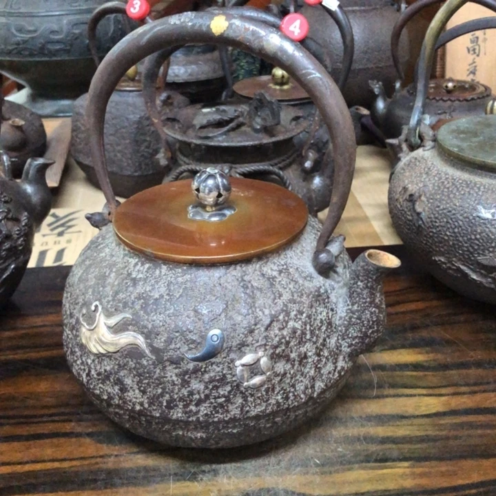 金银镶嵌壶云色堂美之助造