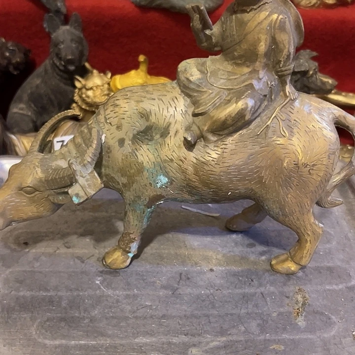 老***枣黄铜摆件，文房工艺品摆件