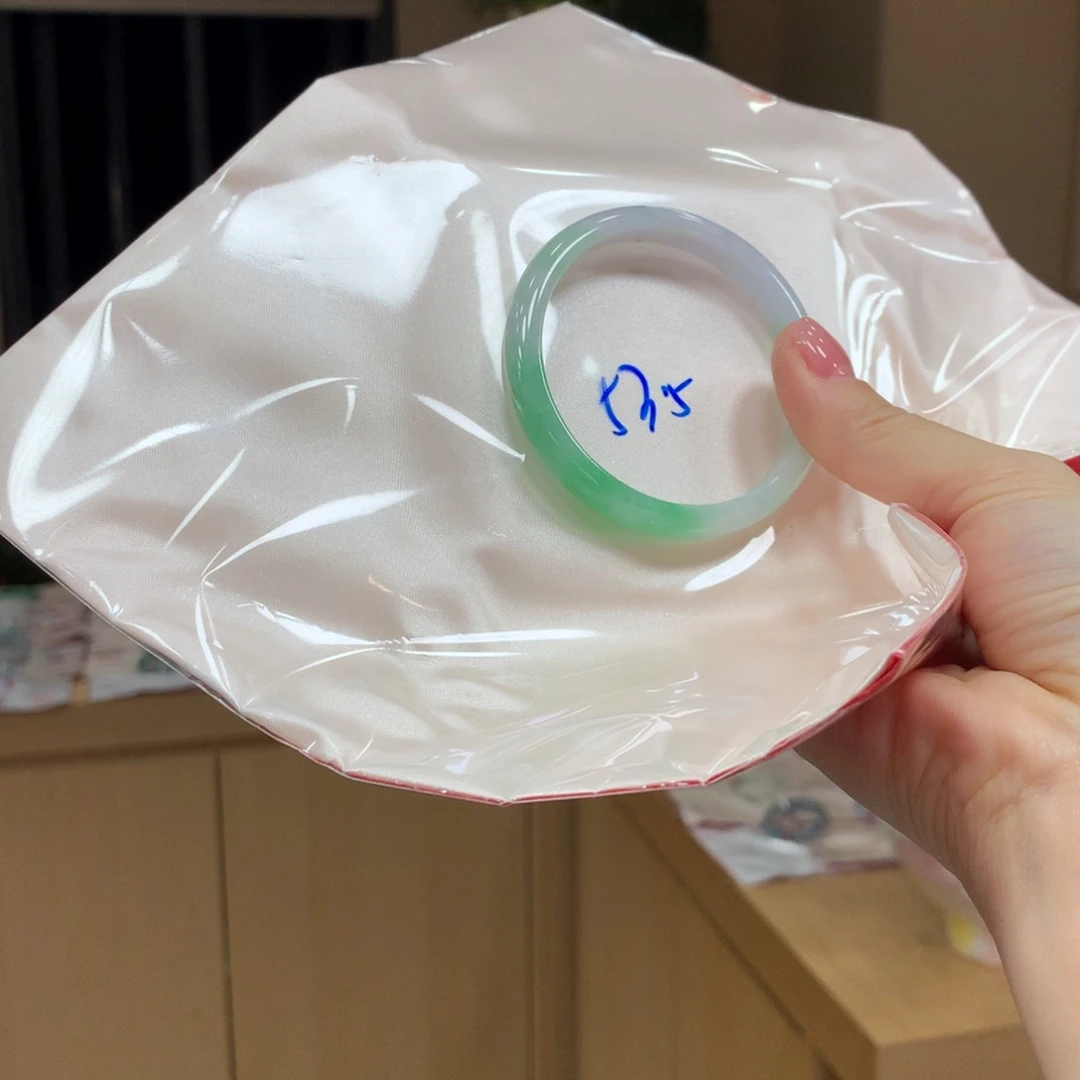 未镶嵌手镯翡翠不退不换