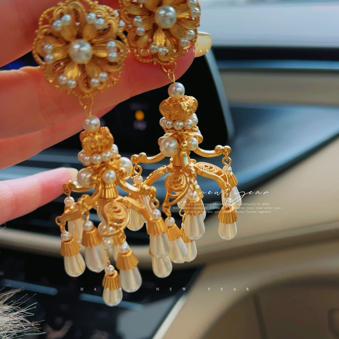 铜合金耳饰 5181558【豹美】中古风复古百搭气质吊灯款耳饰