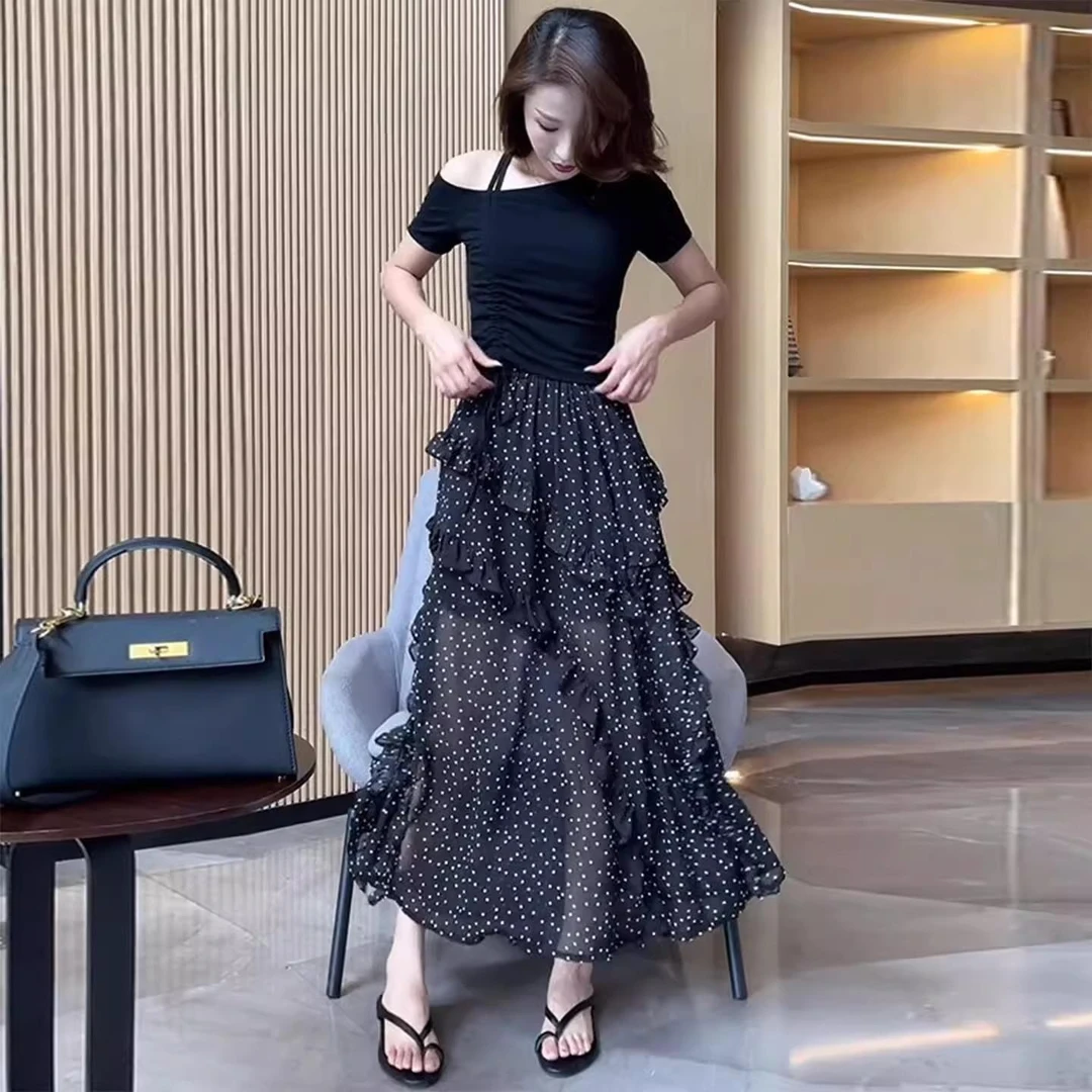 2025夏季新款时尚小清新套装裙斜肩设计短袖纯色上衣碎花半身裙子