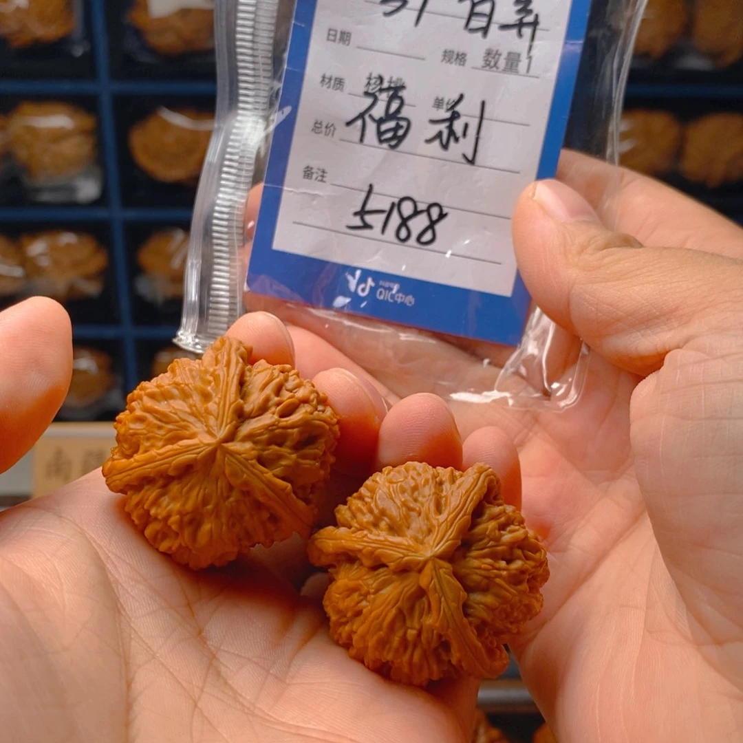 精品核桃37福利白奔