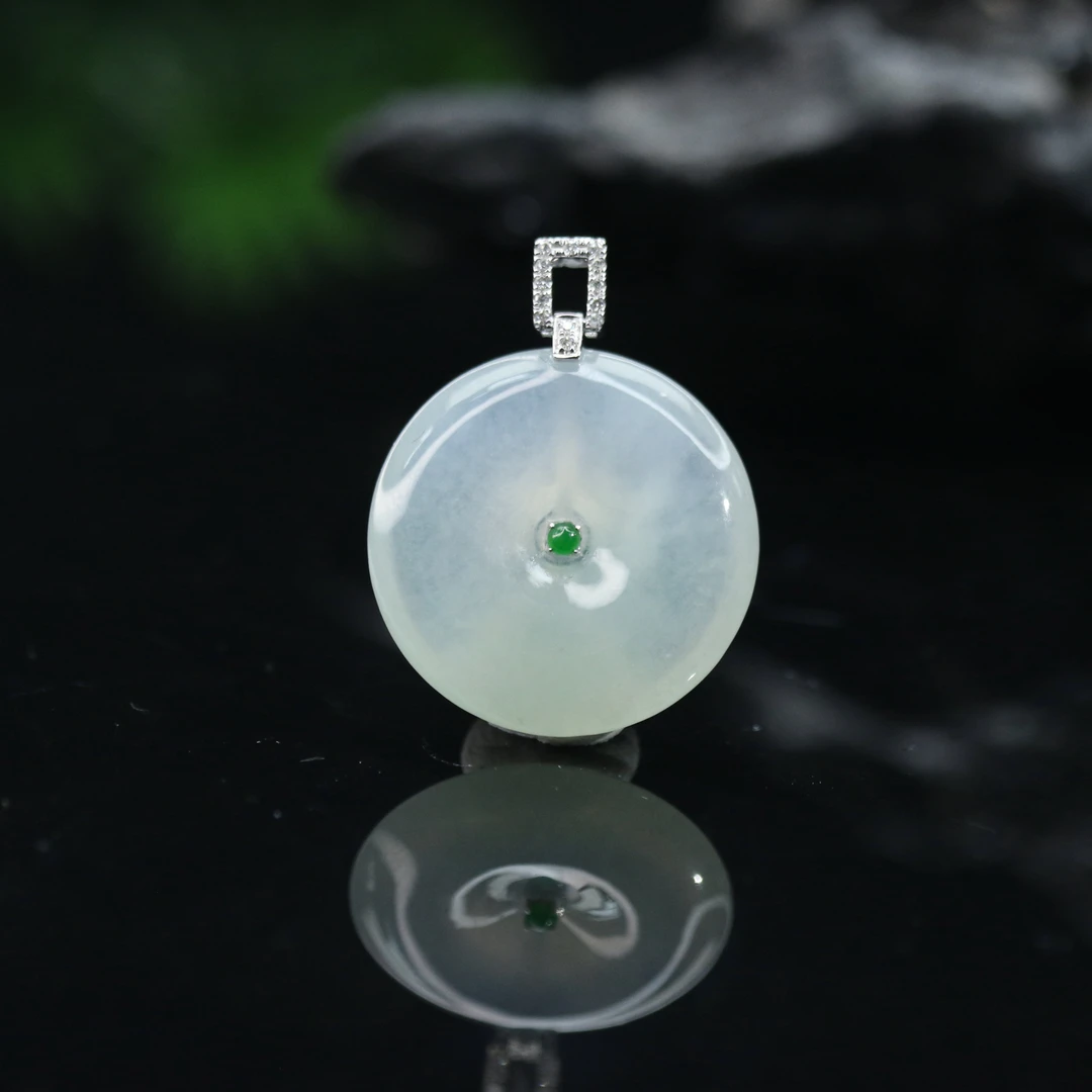 FC7天然缅甸翡翠A货18k平安扣/500037/保利厦门拍卖