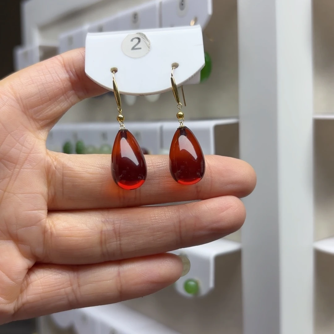 血珀18K金镶嵌耳饰海**空