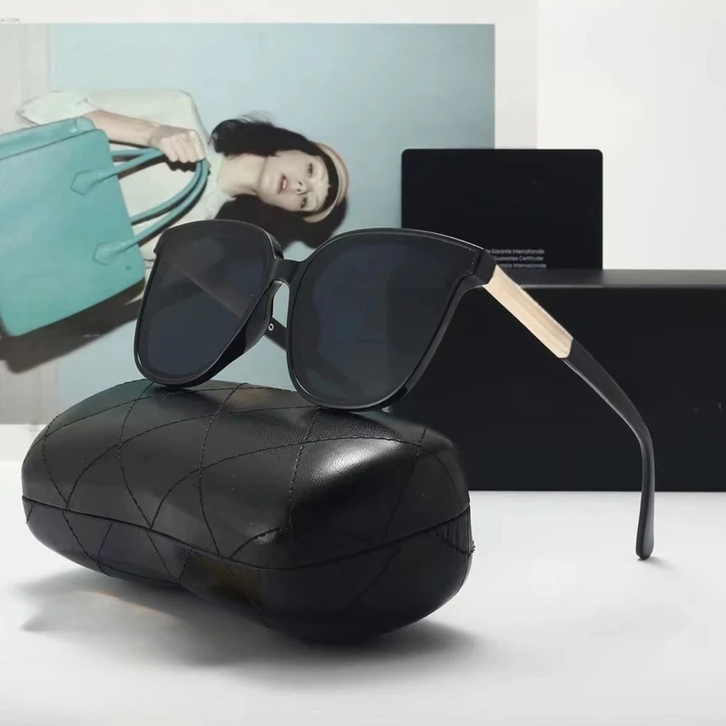 YUNAQIU新款素颜同款气质百搭墨镜-9353