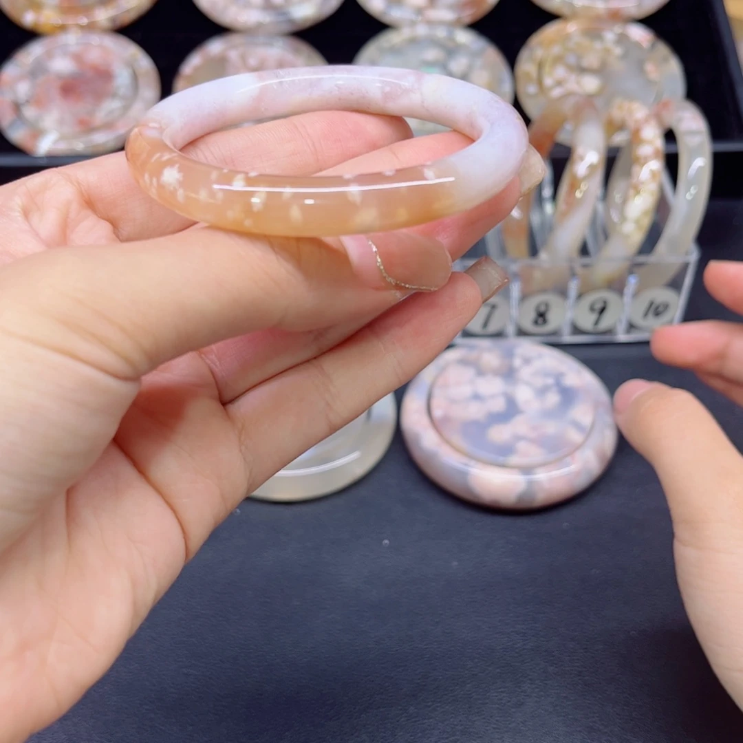 手镯玛瑙/玉髓未镶嵌53