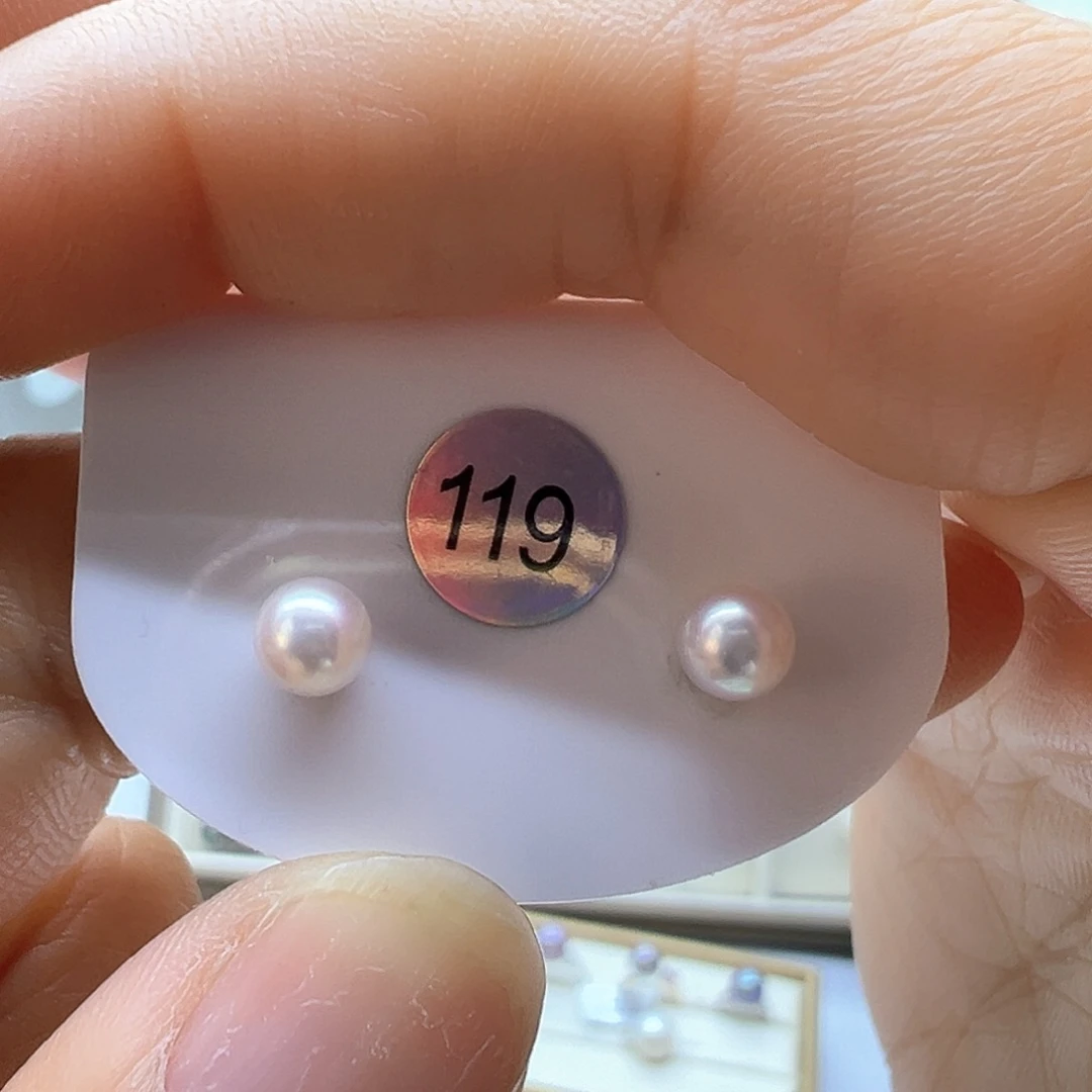 银S925镶嵌海水珍珠耳饰