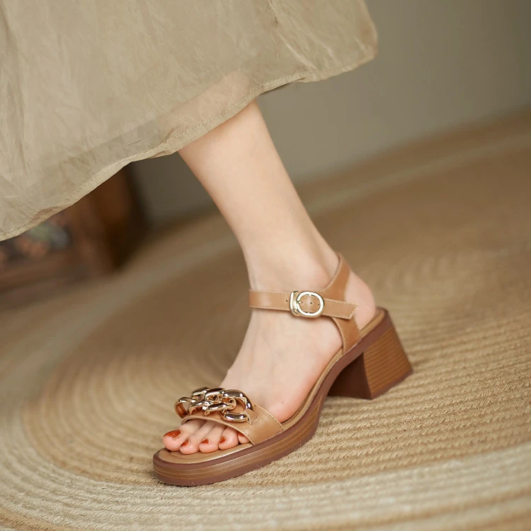 5.5cm 法式气质百搭粗跟露趾凉鞋夏季简约风时尚舒适厚底露趾凉鞋