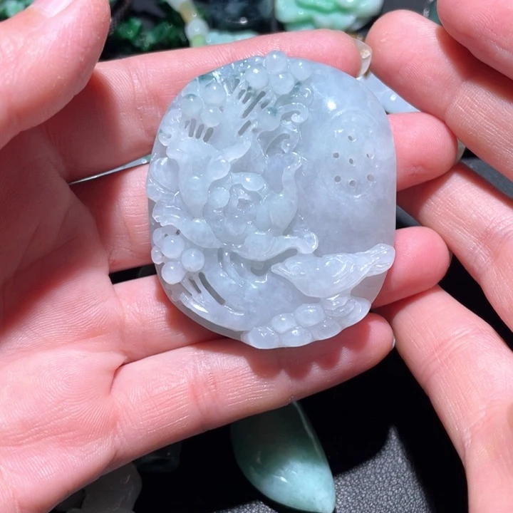 【闪购商品】翡翠颈饰未镶嵌天然翡翠