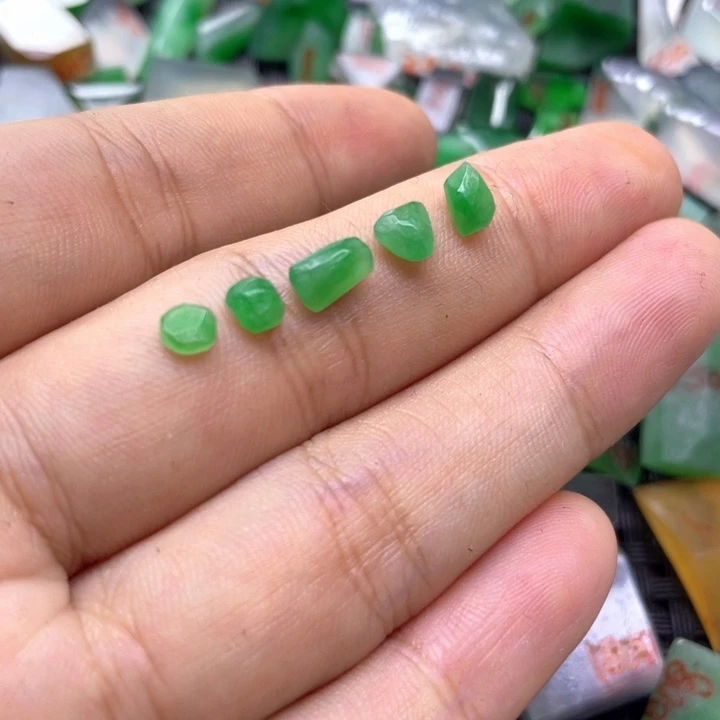 定制翡翠未镶嵌天然翡翠