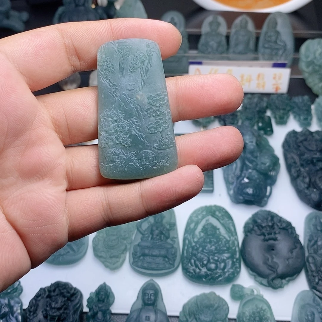 定制翡翠未镶嵌山水