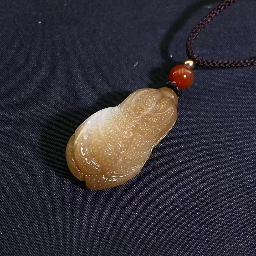和田玉糖白白菜挂件（Y）