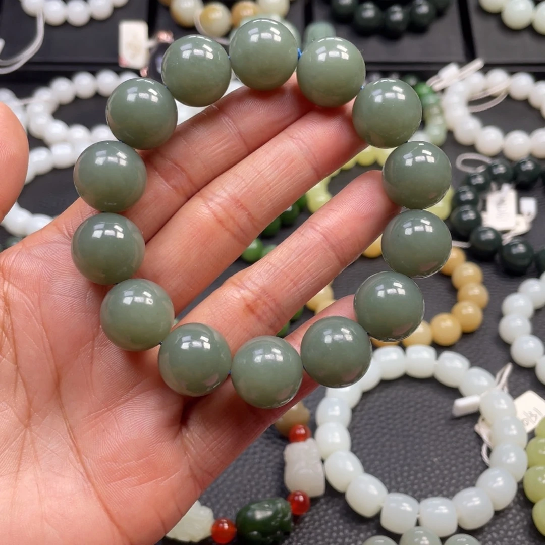 和田玉未镶嵌手链