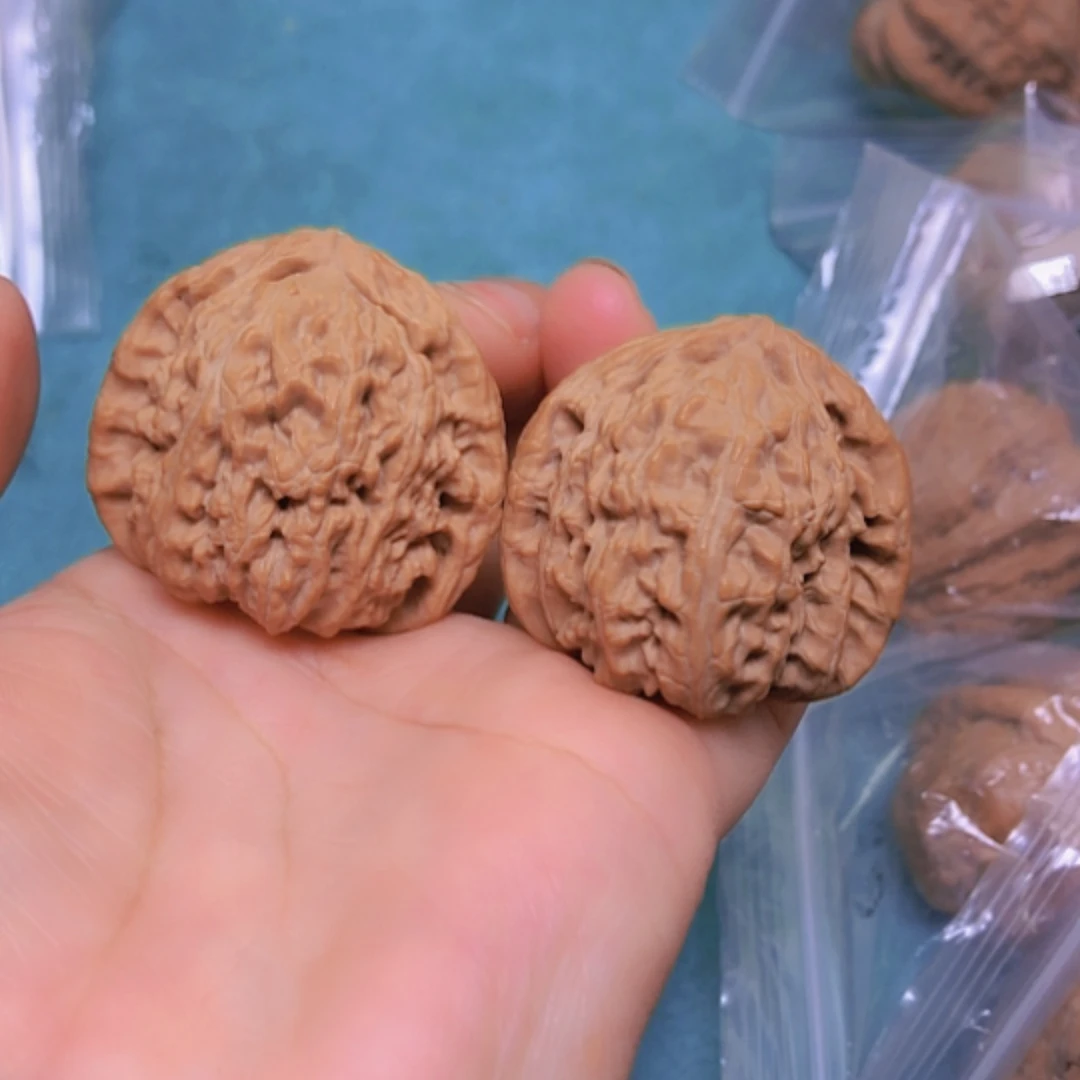 【闪购商品】摆件核桃37.5白狮子全品