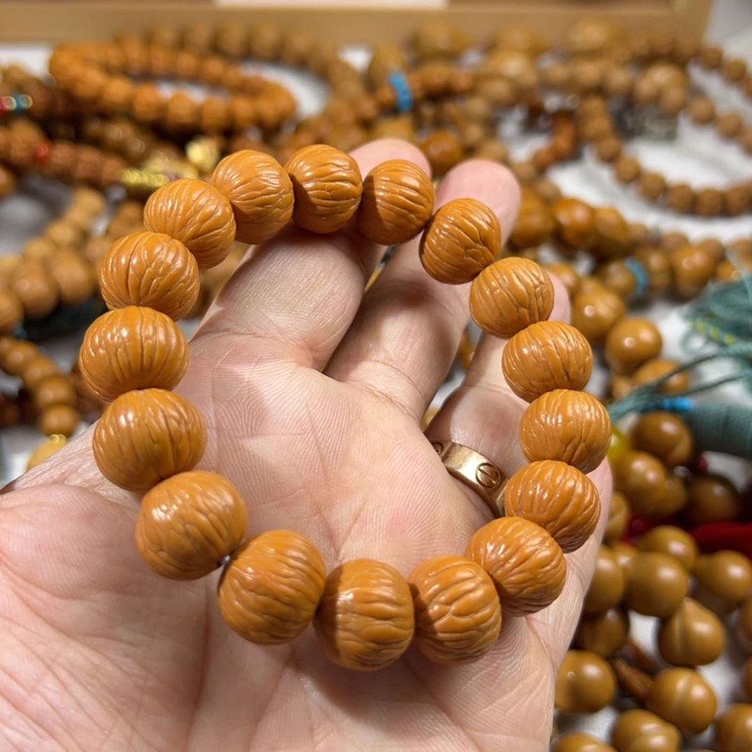 猴头核桃手串水晶核土豪全品14+打好底了