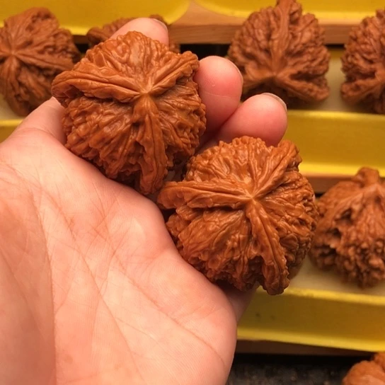 你***？文玩核桃吊坠核桃