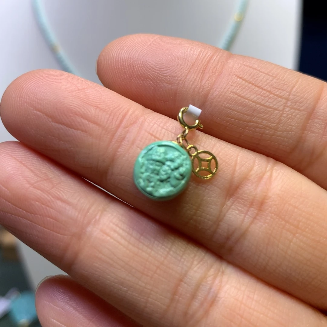 绿松石挂件18K金镶嵌