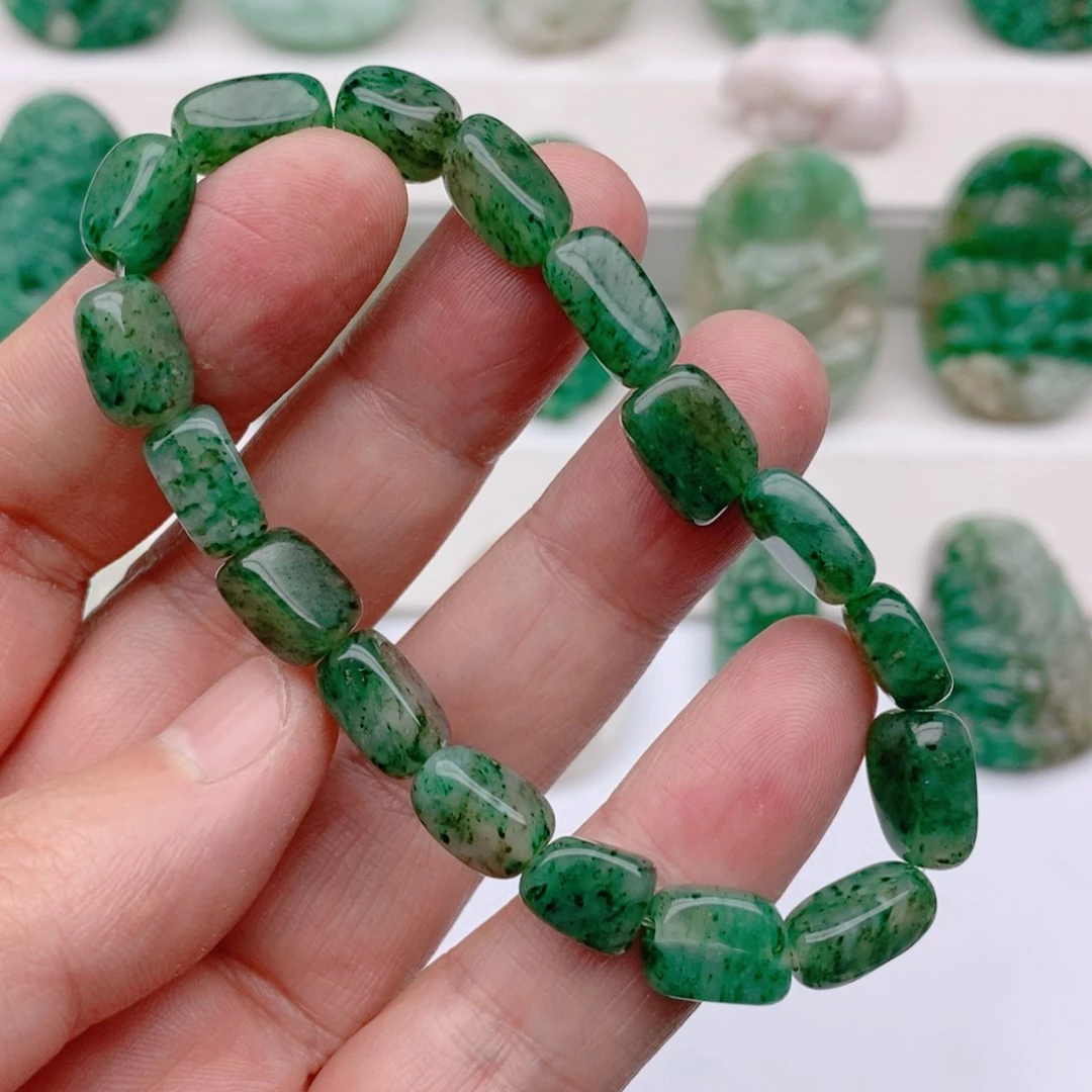 独山玉颈饰未镶嵌老*