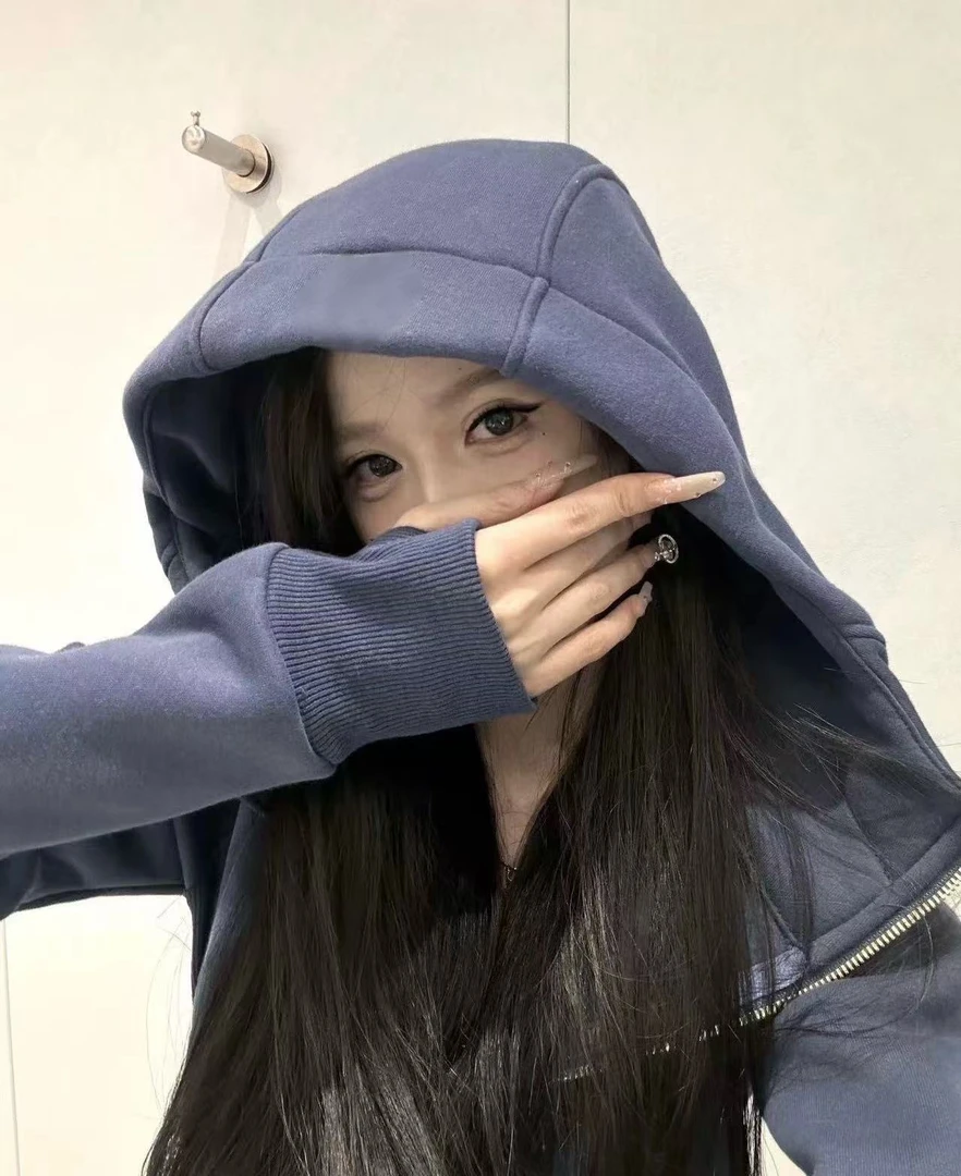 一模一样的小章鱼家同款系列全拉链修身长袖连帽卫衣女-5503