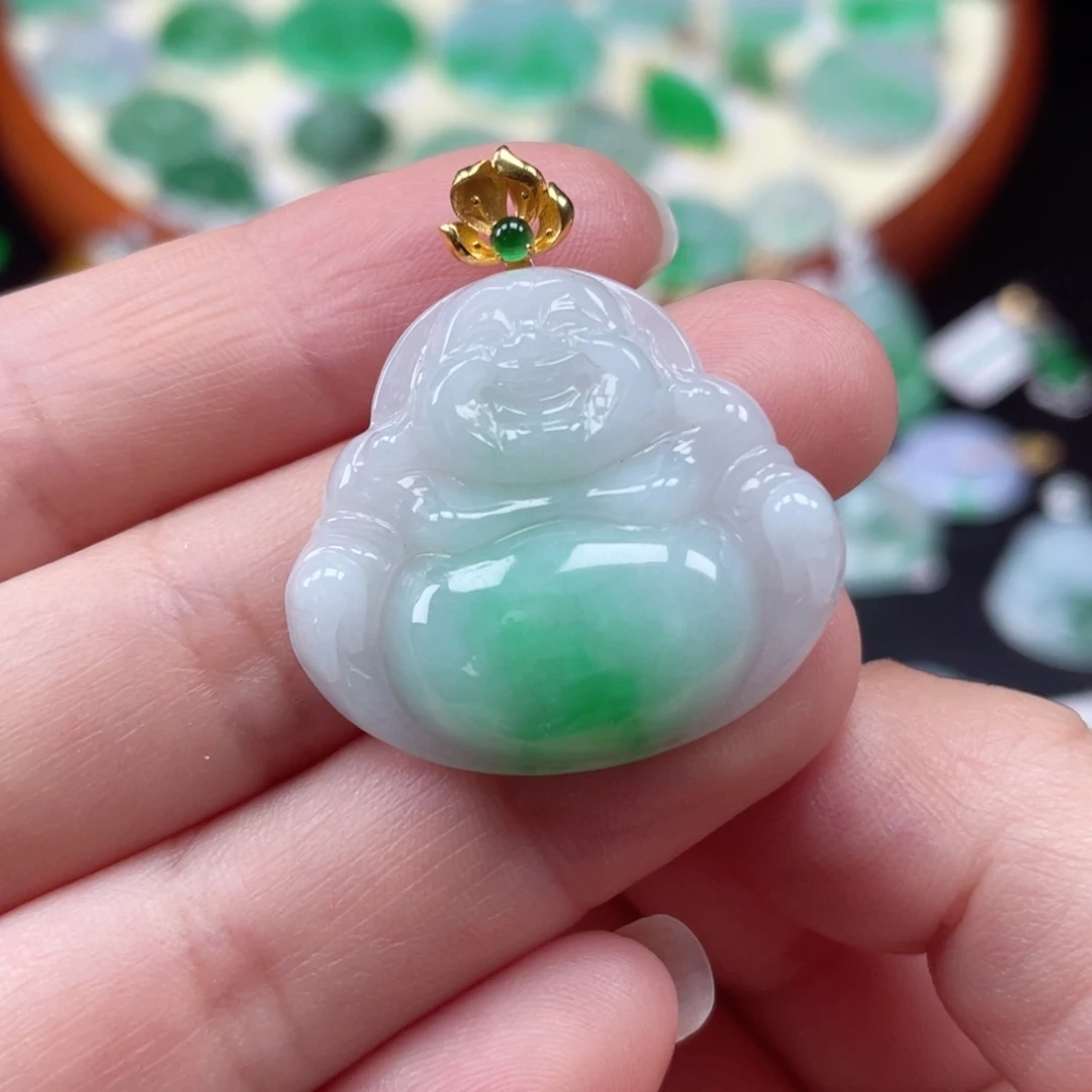 颈饰18K金镶嵌翡翠2200