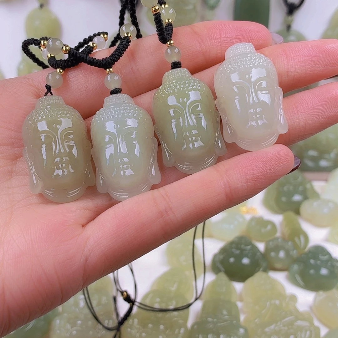 和田玉未镶嵌颈饰多样性发一