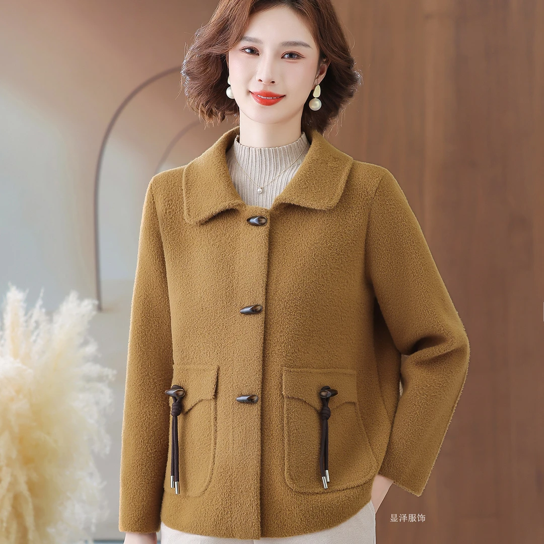 恒源祥集团彩羊妈妈装秋冬季时尚短款外套中年女士气质毛呢上衣