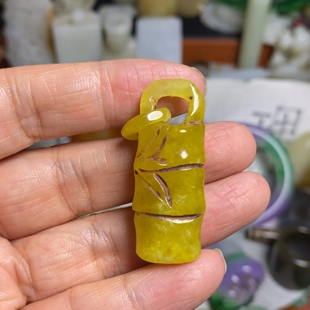 和田玉（糖玉）未镶嵌颈饰