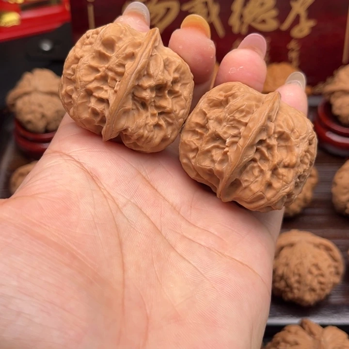 文玩核桃吊坠方块