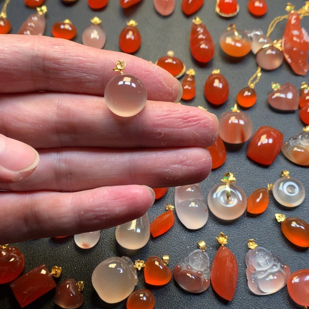 南红玛瑙未镶嵌项链