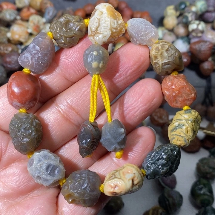 未镶嵌玛瑙/玉髓珠宝奇石