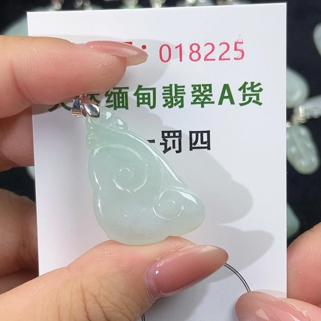 翡翠未镶嵌颈饰天然