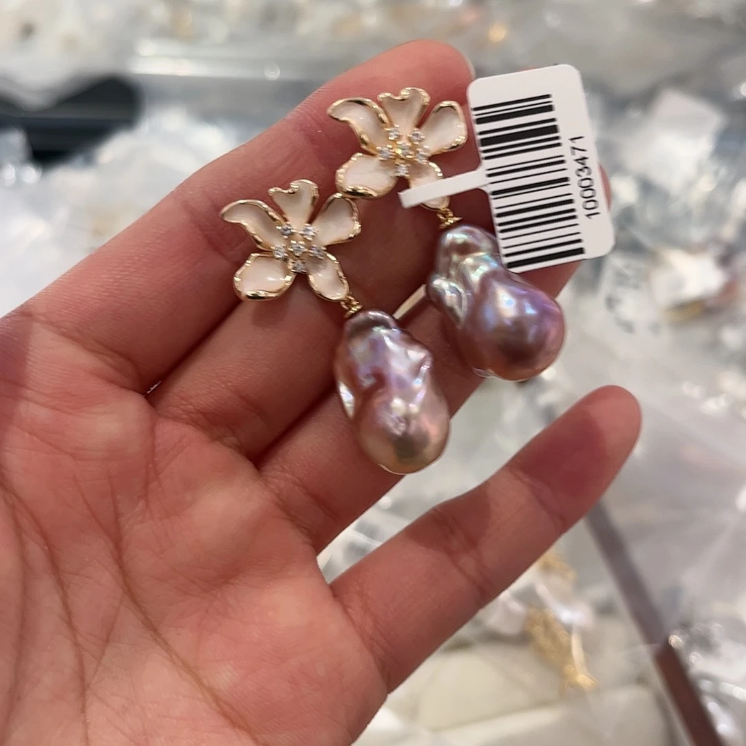 淡水珍珠耳饰合金