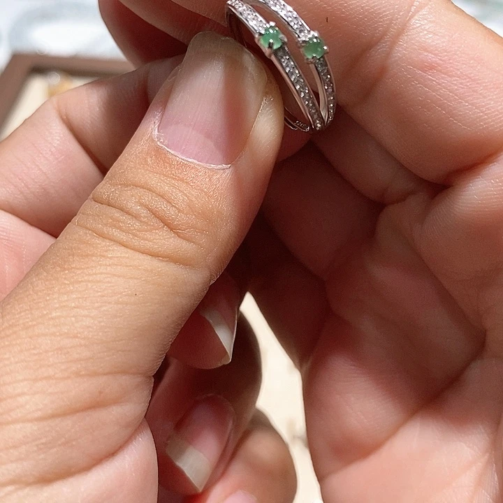 翡翠未镶嵌戒指4号