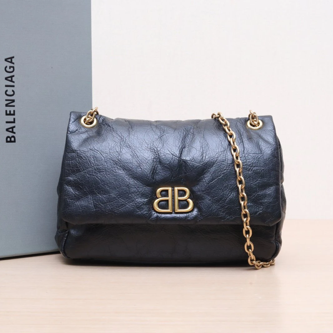 95新 Balenciaga/巴黎世家 活动黑黑 油蜡皮做旧BB徽标手提单肩包