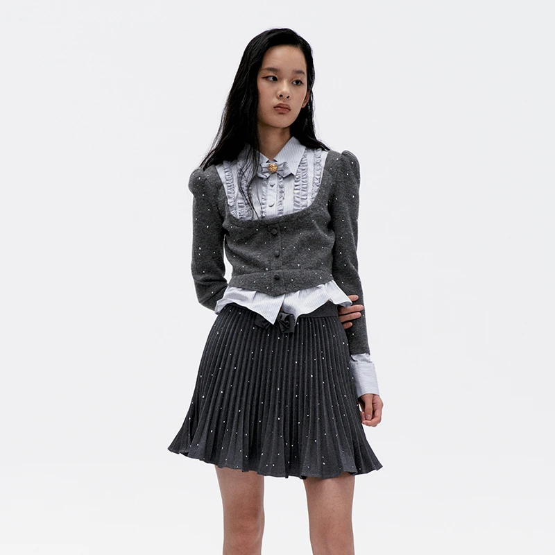 【陈大可专属】LEFAME/拉飞姆拼接烫钻高级感灰蓝色蕾丝打底衫