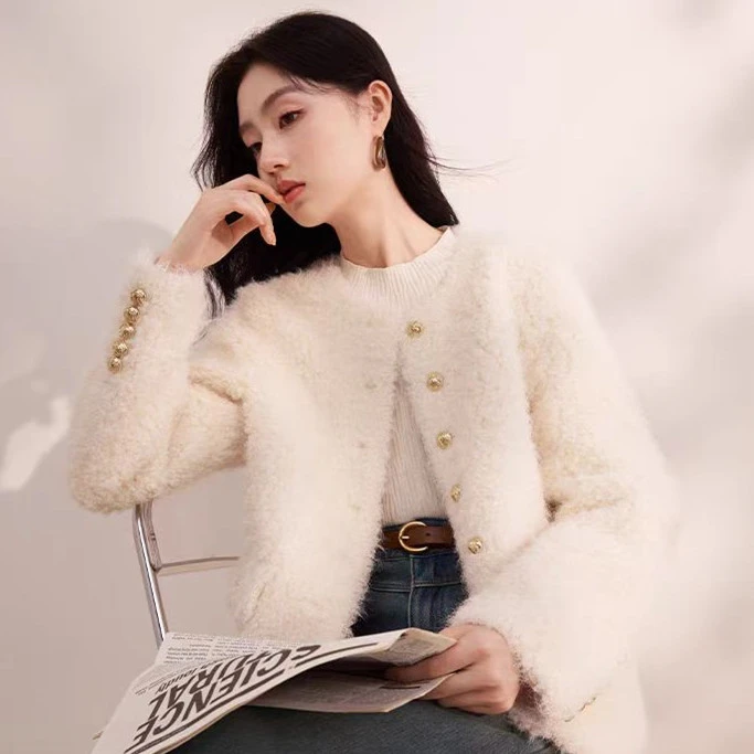 重磅推出：绵羊毛100%2025年新款外套显瘦显高女皮毛一体外套