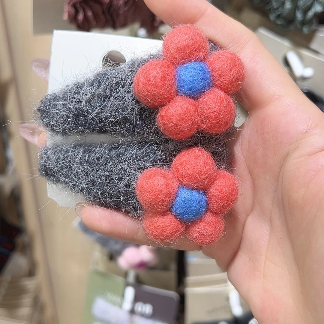 皮质铁合金绿色小花掰掰夹