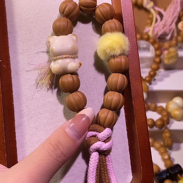 手串猴头核桃拉丝南瓜小熊微博手持全品