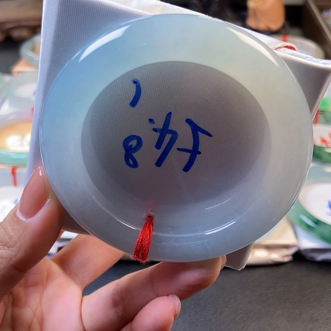 翡翠未镶嵌手镯28冰川蓝圆条