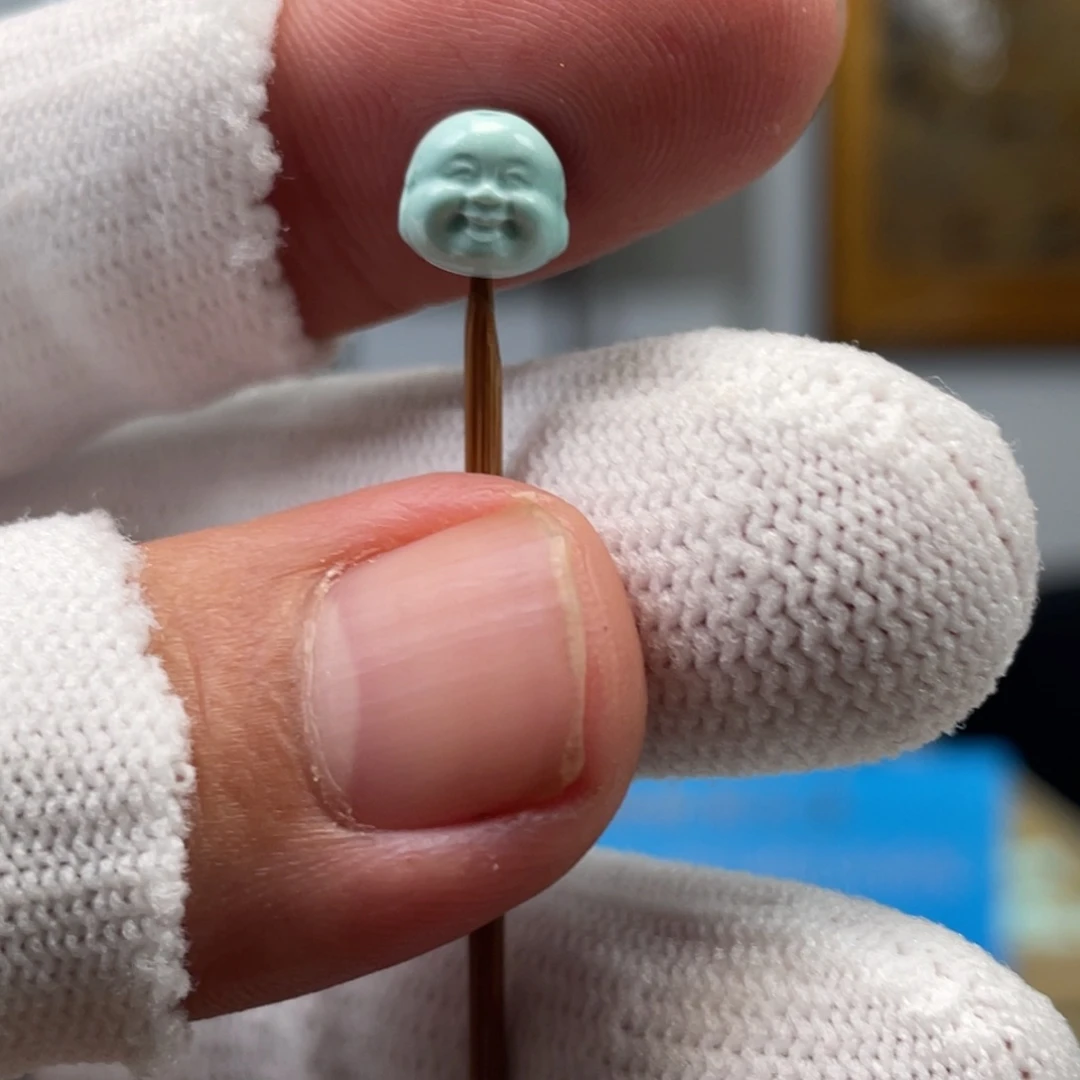 绿松石未镶嵌挂件