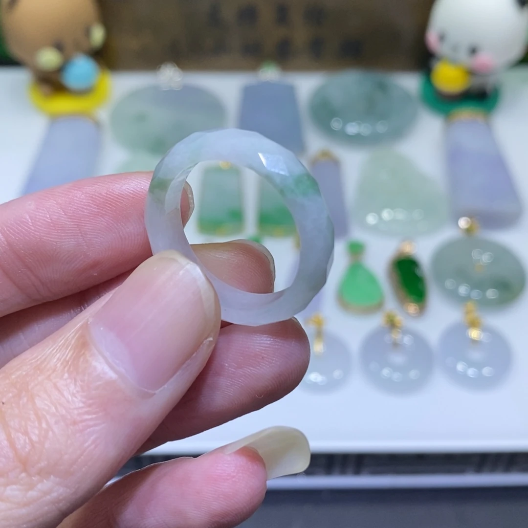 翡翠未镶嵌吊坠(不含链)20号