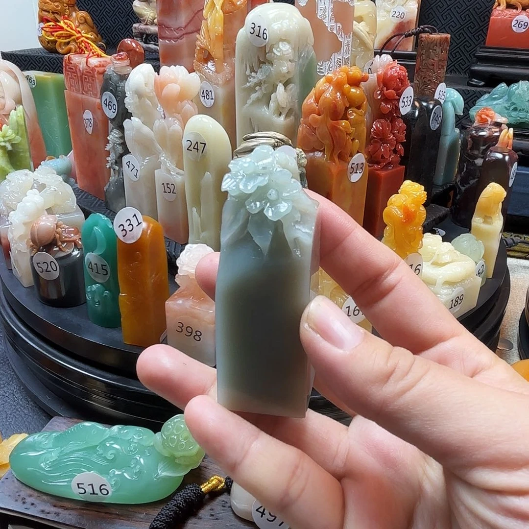 寿山石印石海棠花