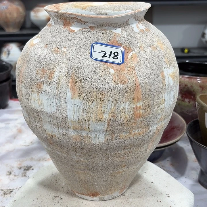 摆件高28，口13瑕疵处理不退不换218