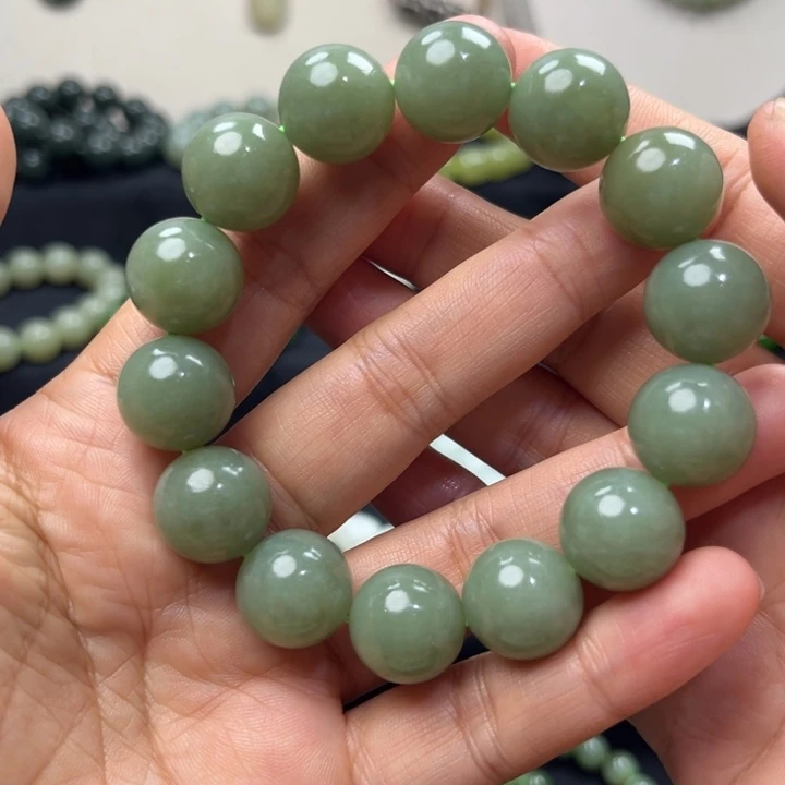 和田玉未镶嵌手链卡15