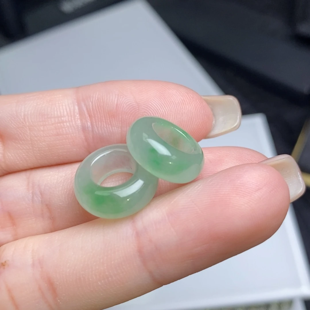 翡翠未镶嵌耳饰轮胎圈