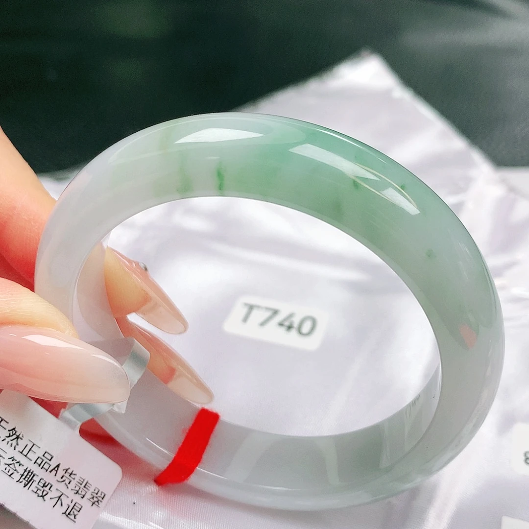 翡翠未镶嵌手镯缅甸天然A货翡翠