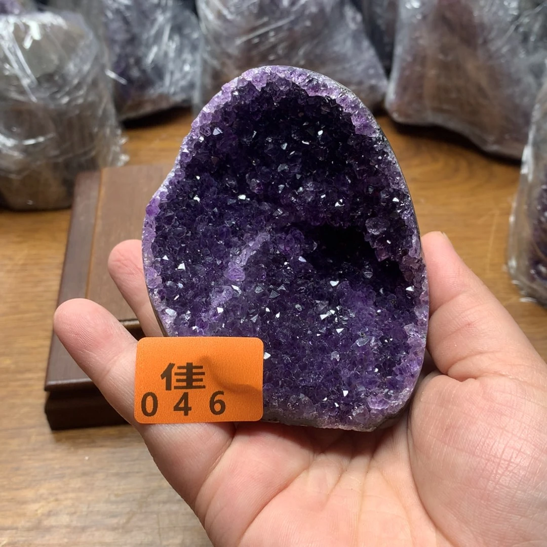 水晶大型摆件（非配饰）未镶嵌
