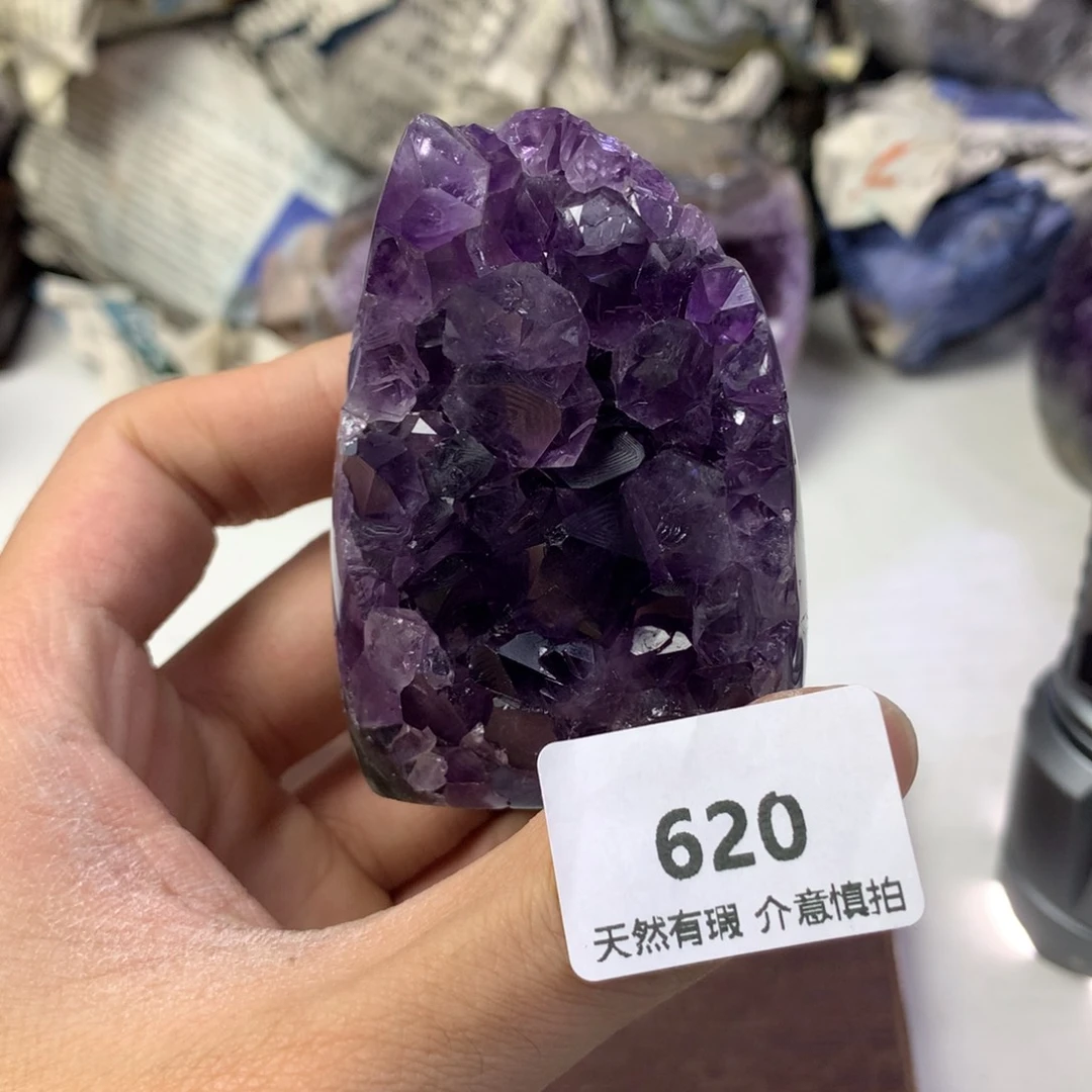 水晶大型摆件（非配饰）未镶嵌